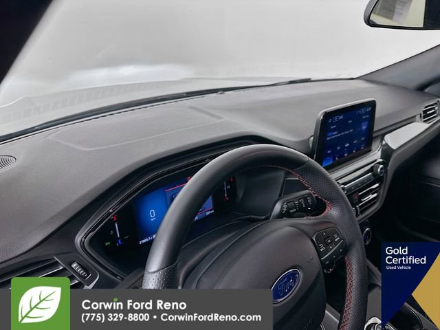 Certified 2025 Ford Escape ST-Line Select image 11