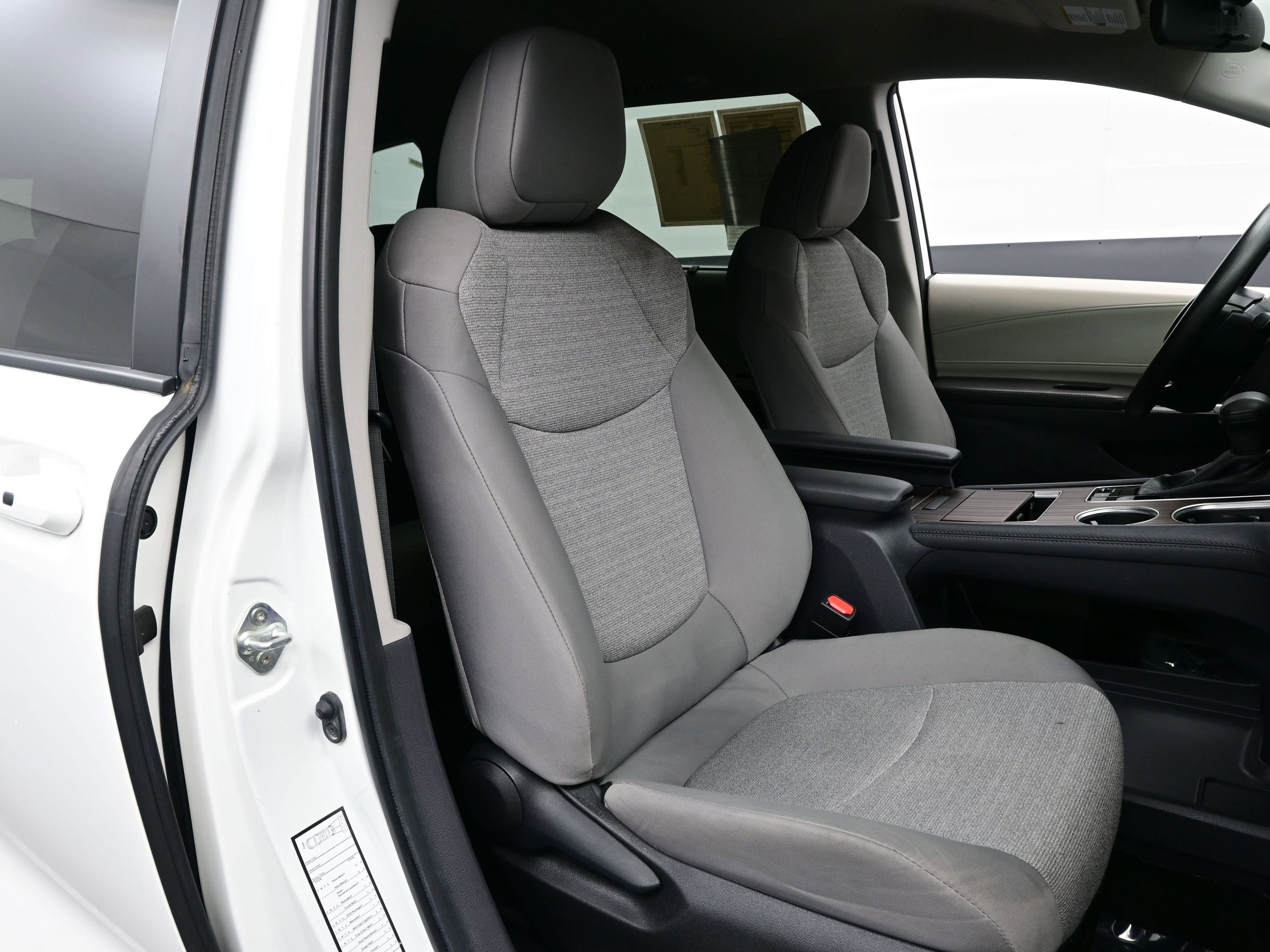 Used 2024 Toyota Sienna LE image 14