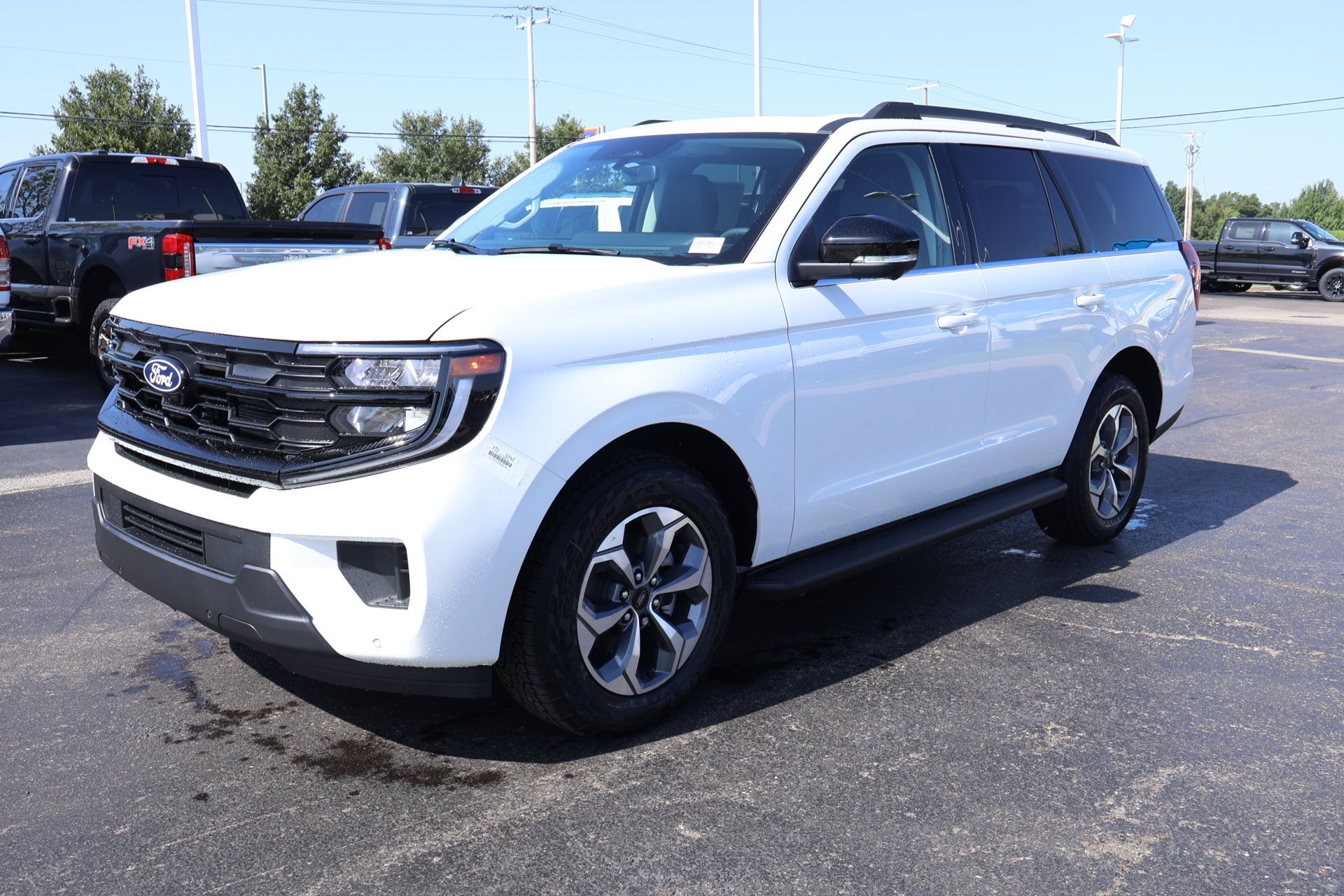 New 2027 Ford Expedition Active AWD/4WD image 12