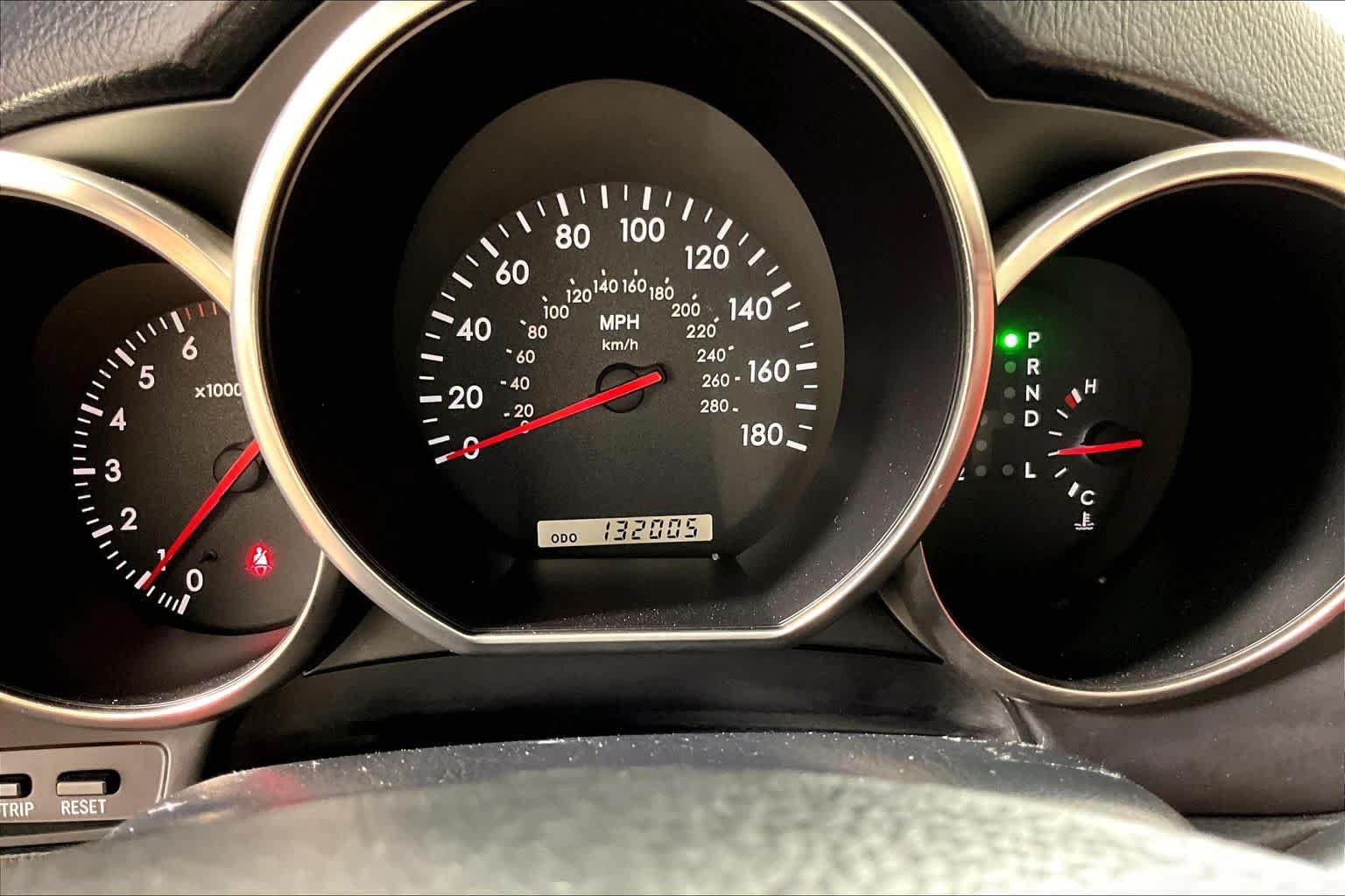 Used 2005 Lexus SC 430 Convertible RWD image 24