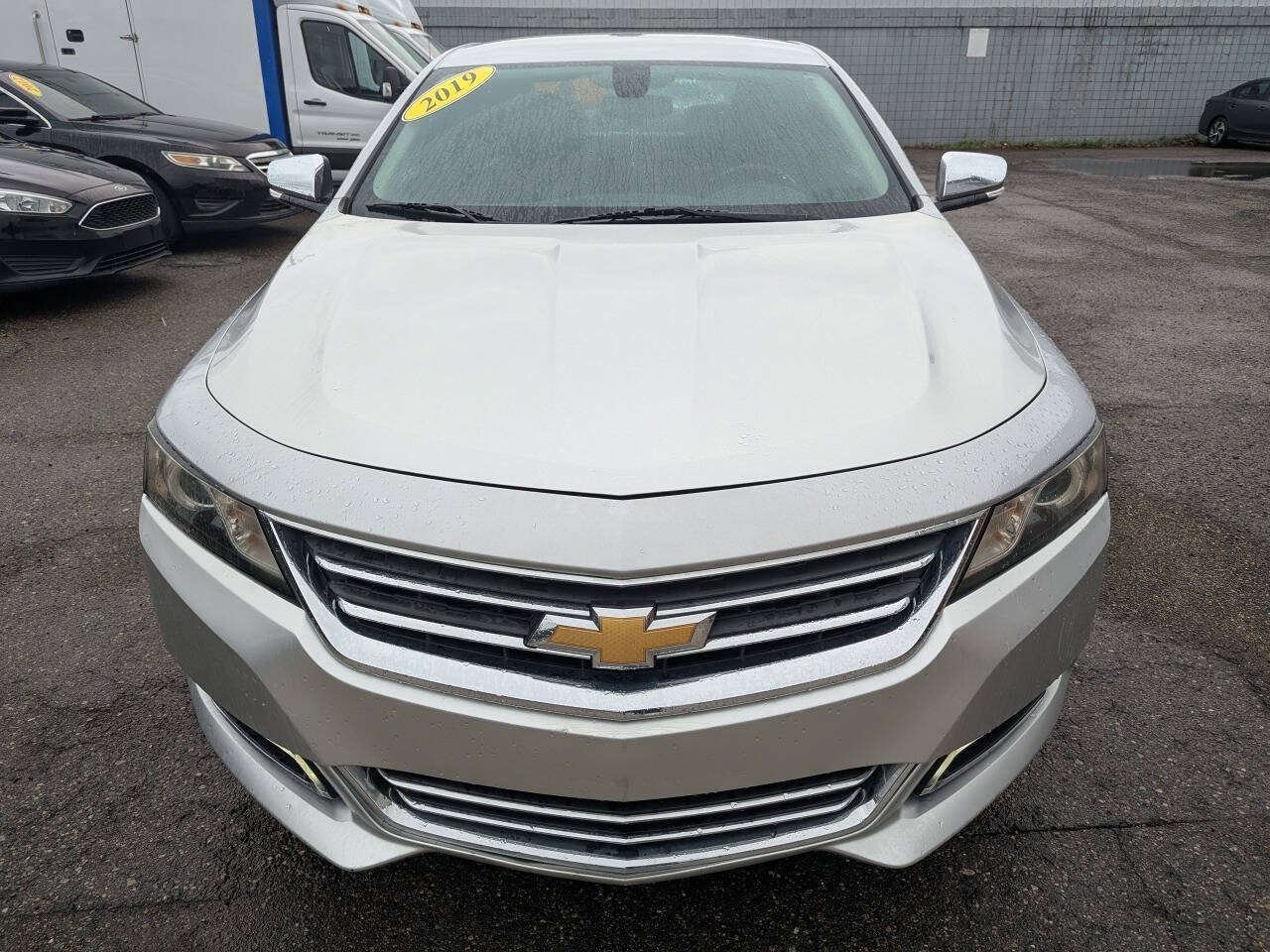 Used 2019 Chevrolet Impala Premier FWD image 2