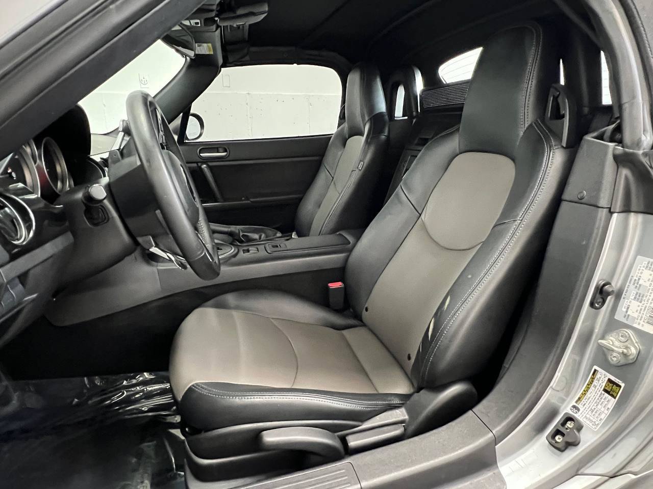 Used 2014 MAZDA MX-5 Miata Sport RWD image 14