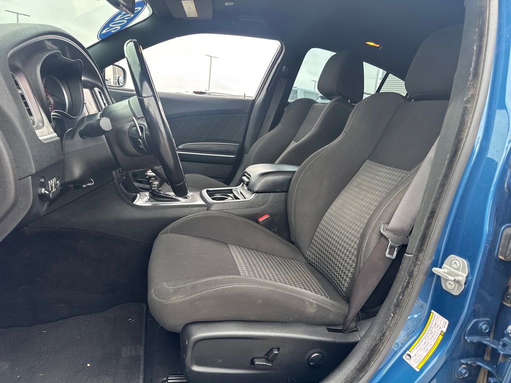 Used 2022 Dodge Charger R/T RWD image 17