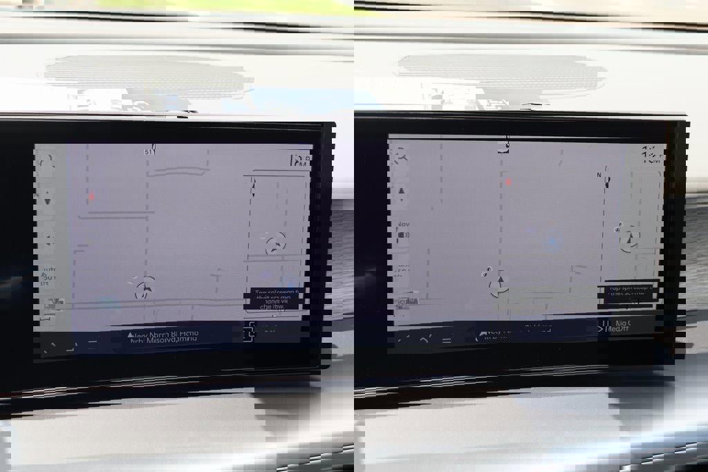 New 2026 Hyundai Ioniq 9 SEL image 3