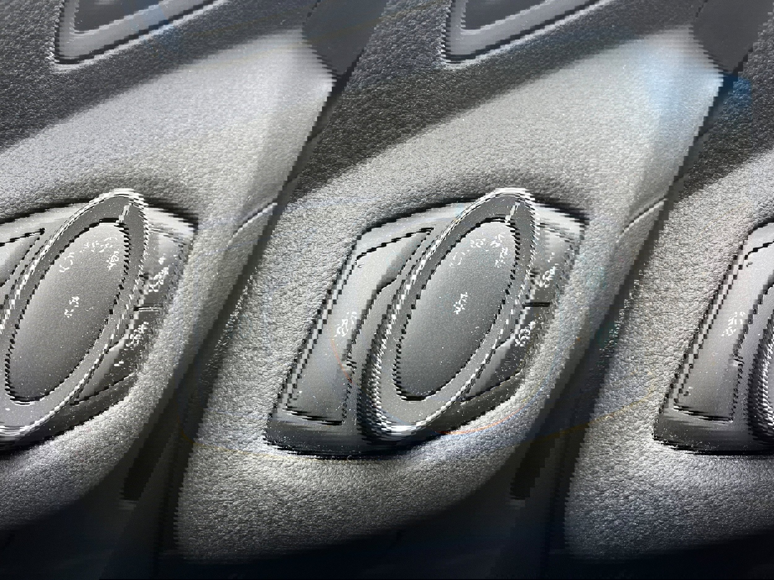 Used 2015 Ford Escape SE w/ SE Chrome Package image 20