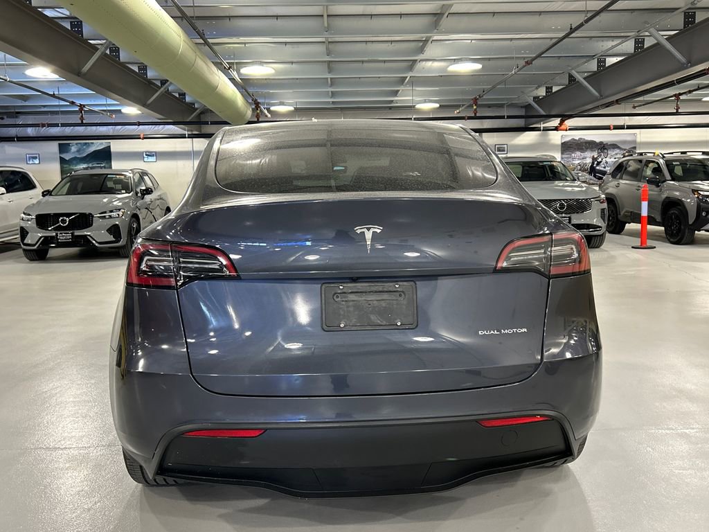 Used 2023 Tesla Model Y Long Range image 3