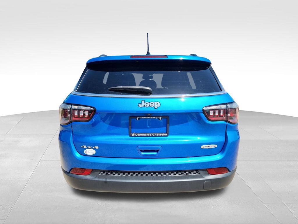 Used 2024 Jeep Compass Latitude AWD/4WD image 7