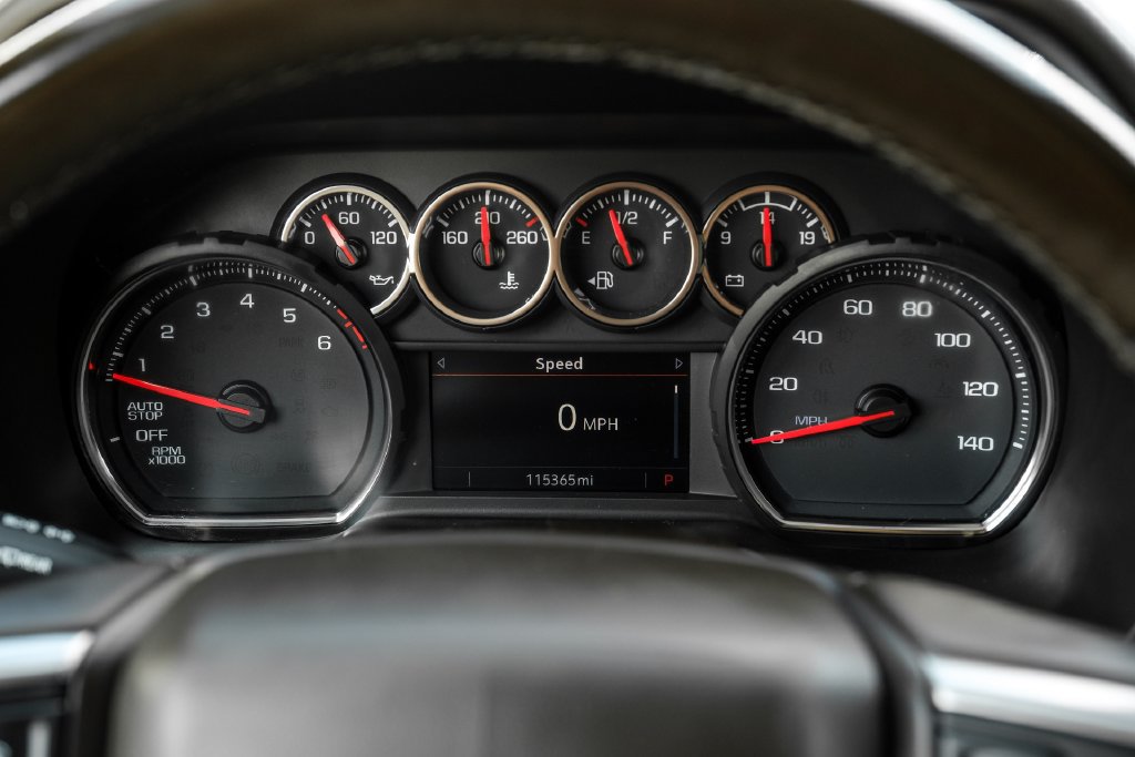 Used 2023 Chevrolet Tahoe LS RWD image 15