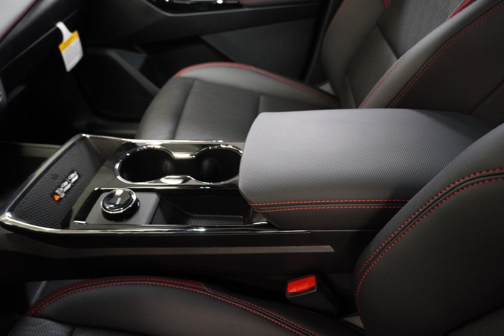 New 2027 Chevrolet Equinox RS w/ Safety and Technology Package AWD/4WD image 23