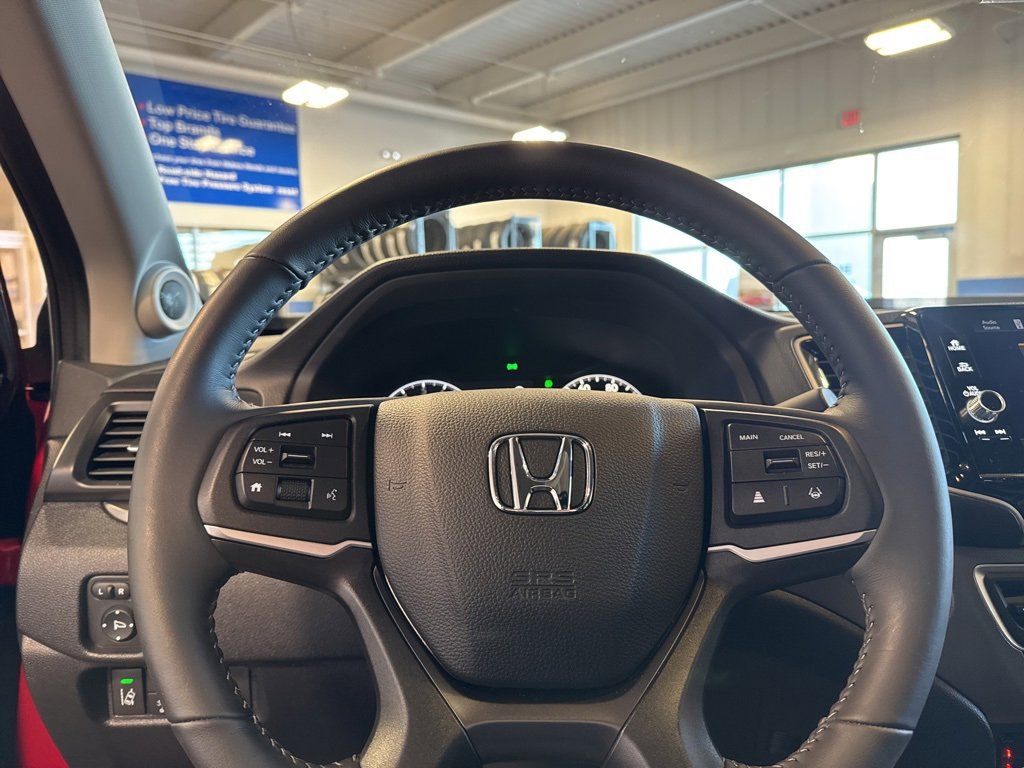 Certified 2025 Honda Ridgeline RTL image 19