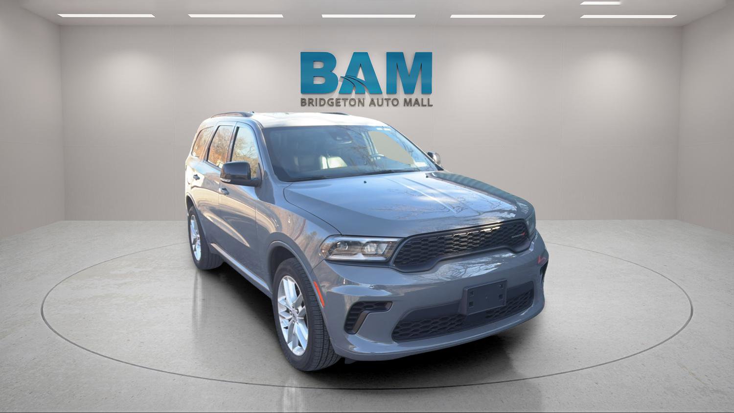 Used 2024 Dodge Durango GT image 3