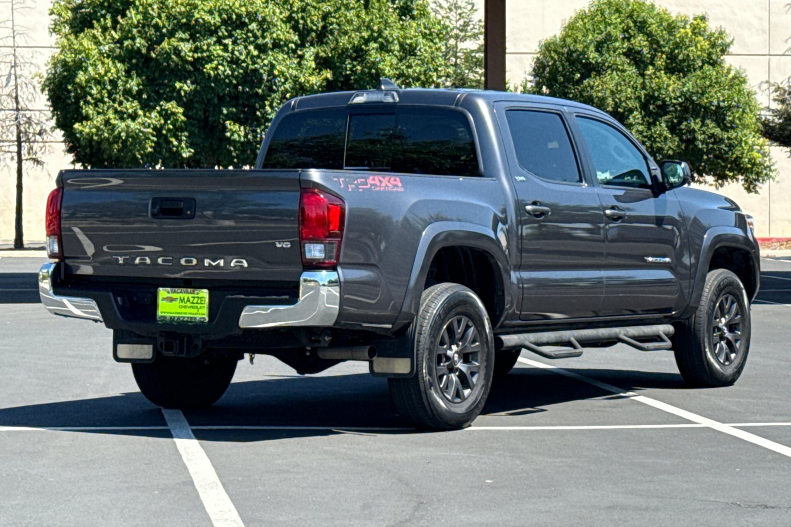 Used 2023 Toyota Tacoma SR5 RWD image 11
