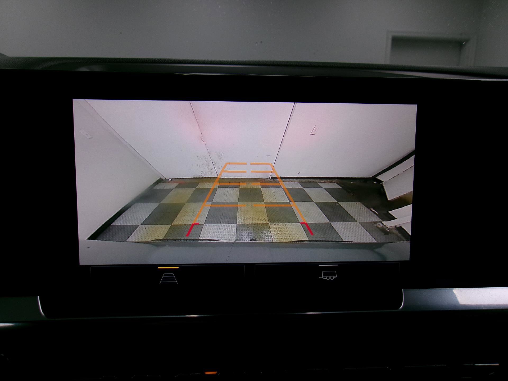 Certified 2025 Chevrolet Silverado 1500 LT w/ Work Truck Package image 6