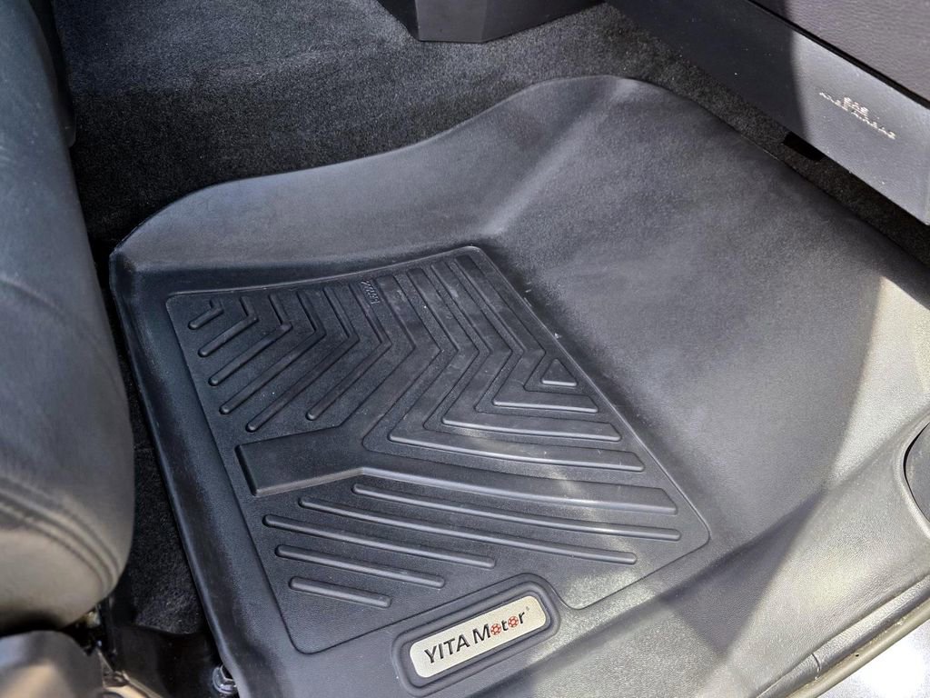 Used 2019 Toyota Tundra SR5 image 32