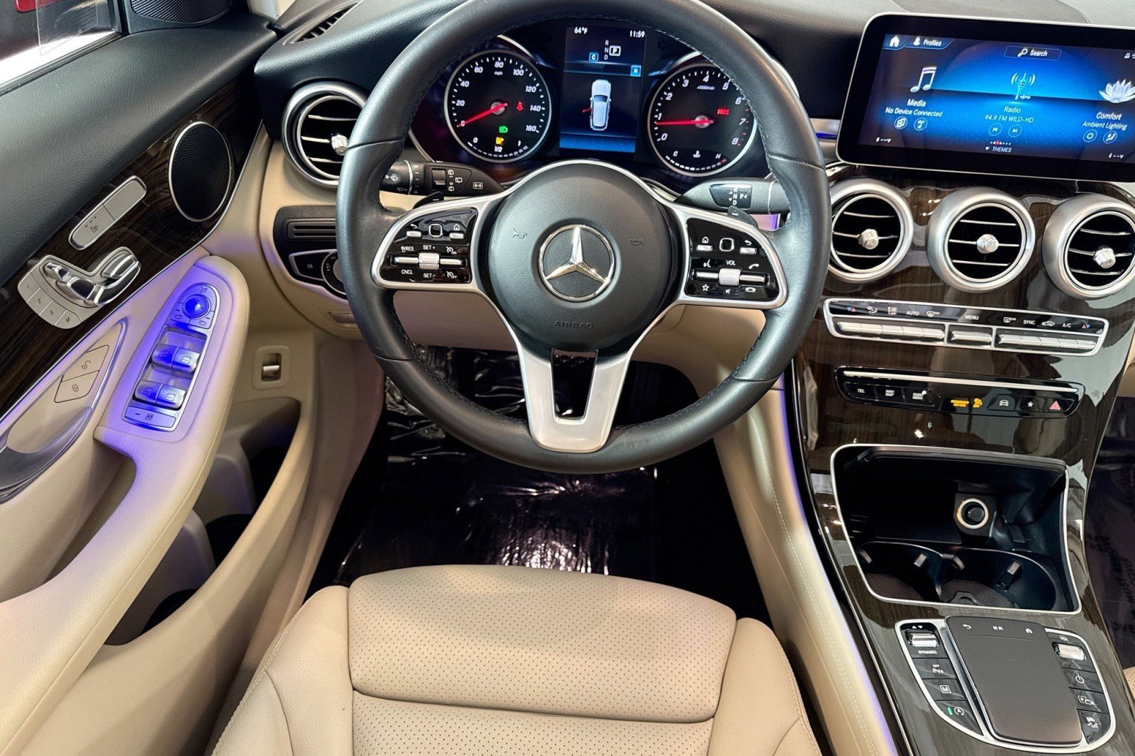 Used 2021 Mercedes-Benz GLC 300 4MATIC image 21