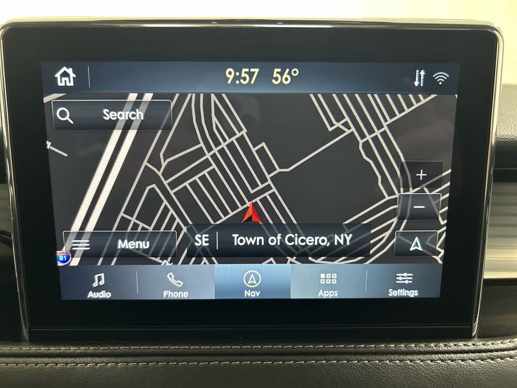 Used 2022 Lincoln Corsair Standard w/ Premium Package image 18