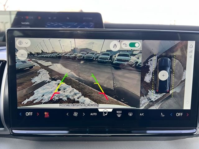 Used 2025 Ford Expedition Active AWD/4WD image 27