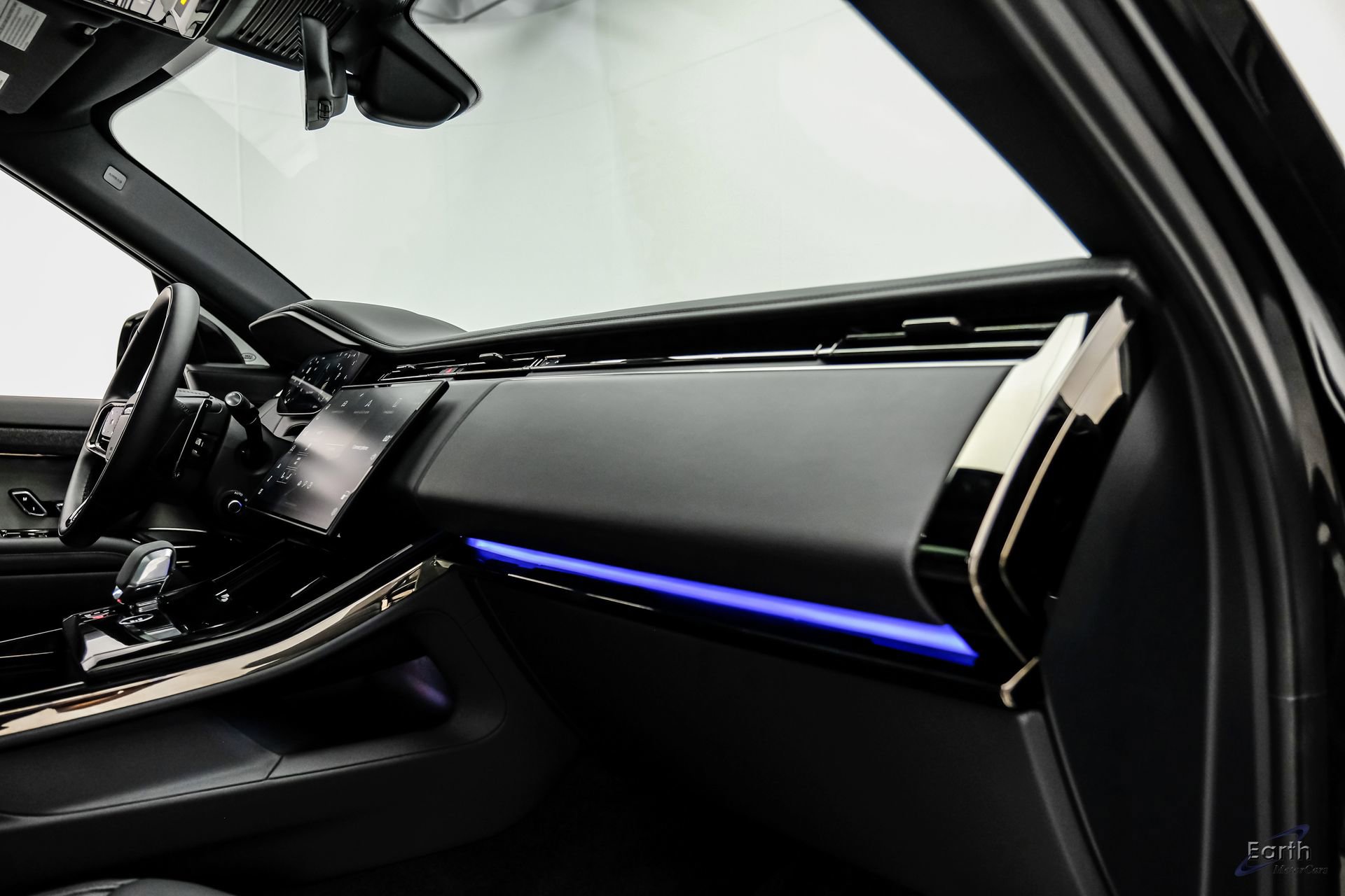 Used 2024 Land Rover Range Rover Sport Dynamic SE AWD/4WD image 42