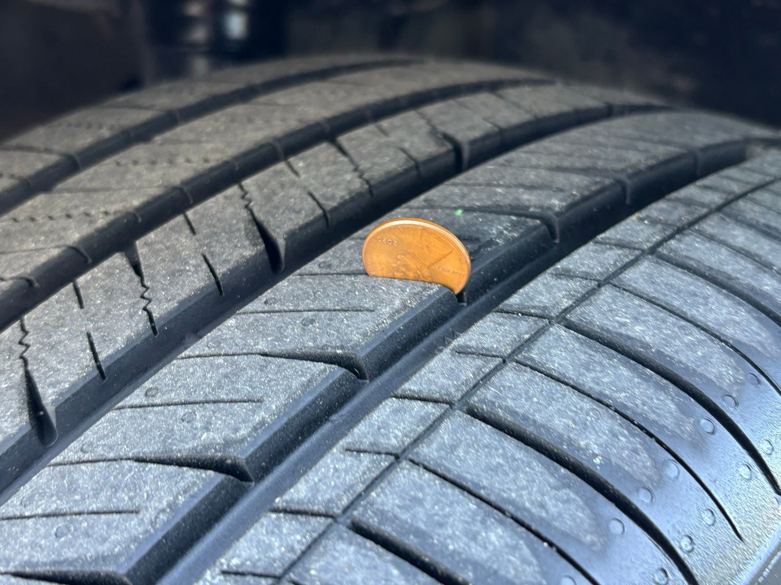 Used 2017 Chrysler 200 LX w/ Dark Appearance Package image 10