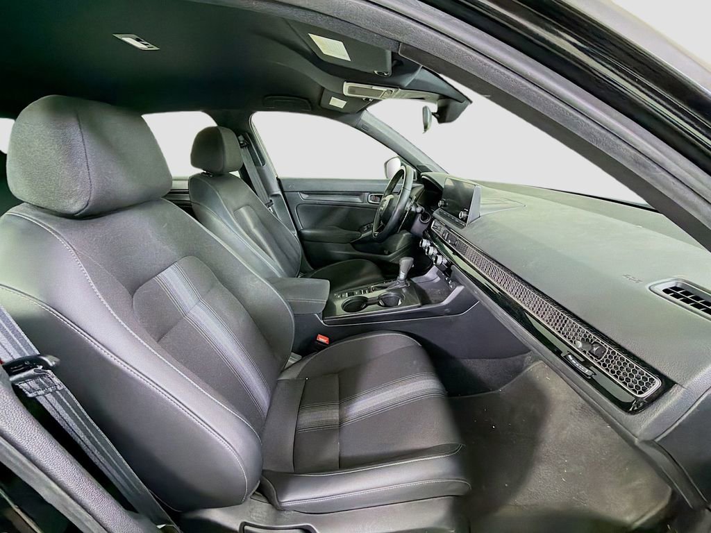 Used 2025 Honda Civic Sport image 24