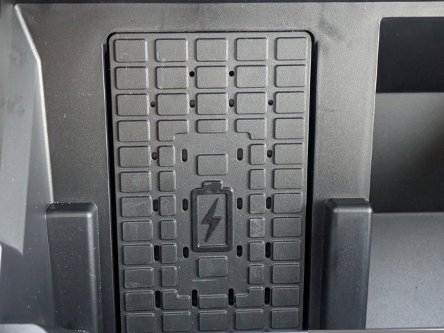 New 2026 Ford F350 Lariat w/ Black Appearance Package image 28