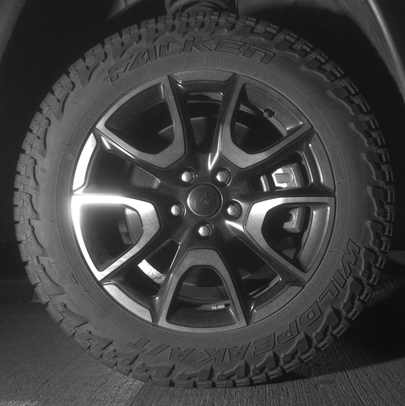 Used 2025 Jeep Compass Trailhawk image 13