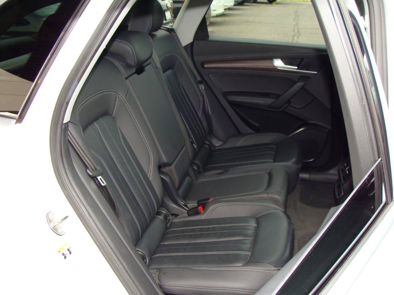 Used 2021 Audi Q5 e Premium Plus w/ Premium Plus Package AWD/4WD image 9