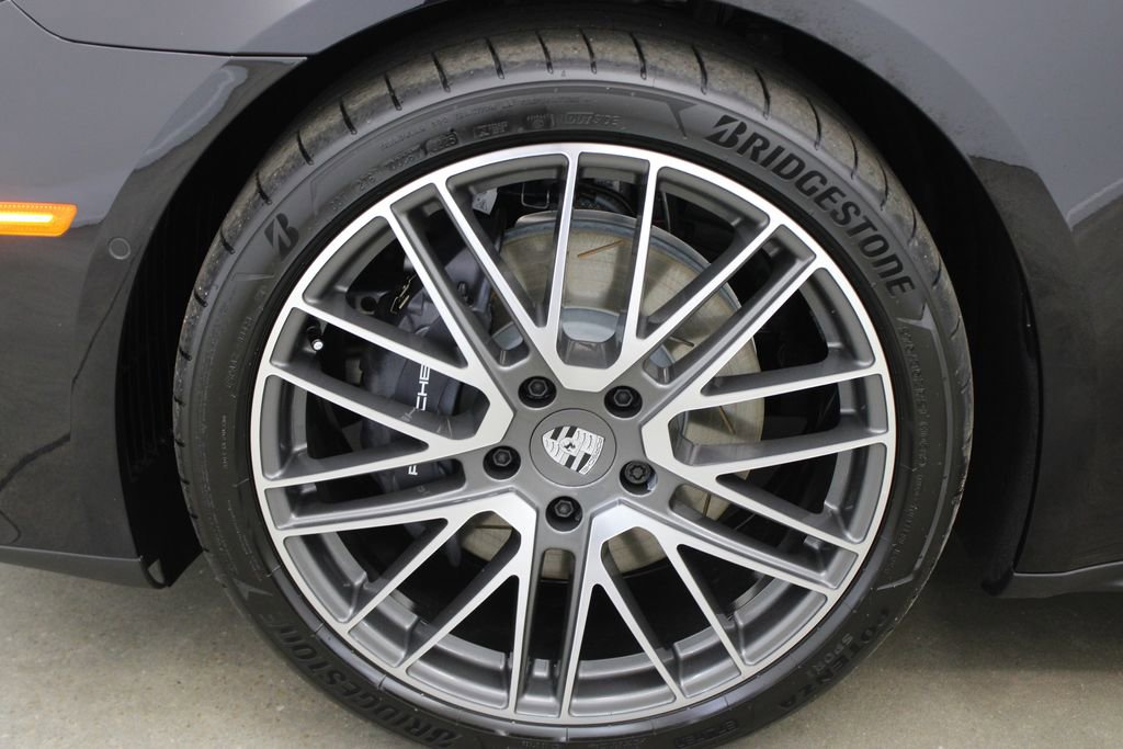 New 2026 Porsche Panamera image 12