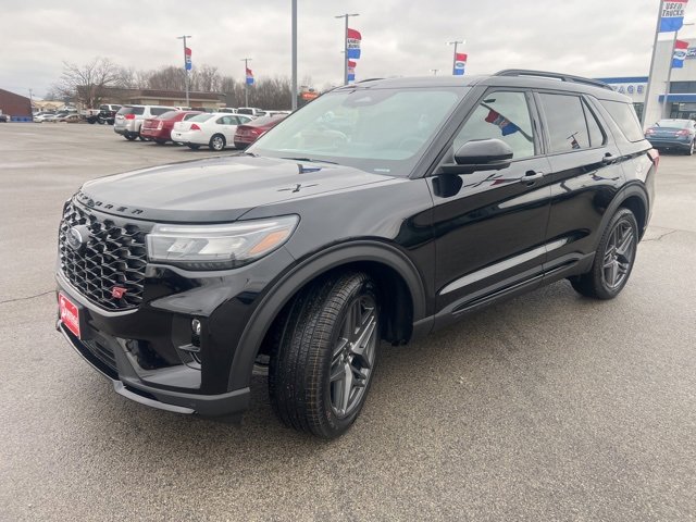 New 2026 Ford Explorer ST w/ Sun And Sound Package image 4