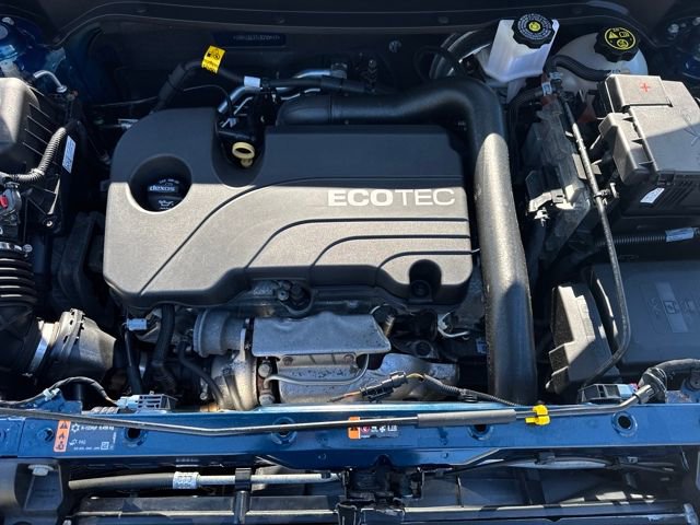 Used 2020 Chevrolet Equinox LT w/ Driver Convenience Package image 21