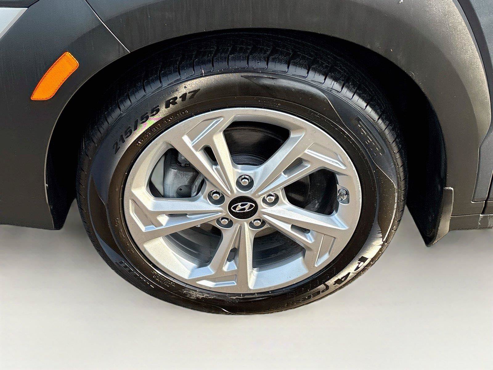 Used 2022 Hyundai Kona SEL w/ Cargo Package FWD image 28
