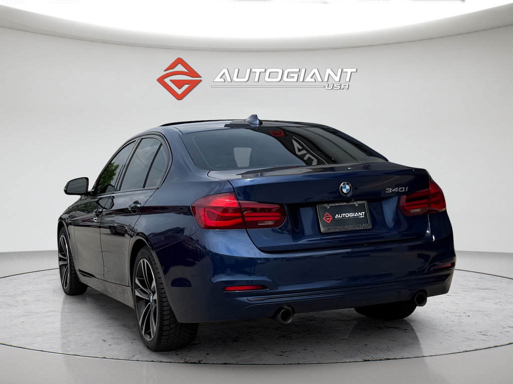 Used 2018 BMW 340i Sedan RWD image 12