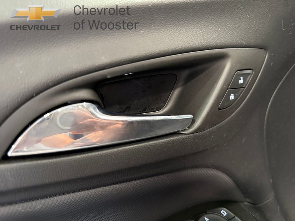Used 2023 Chevrolet Equinox RS image 24