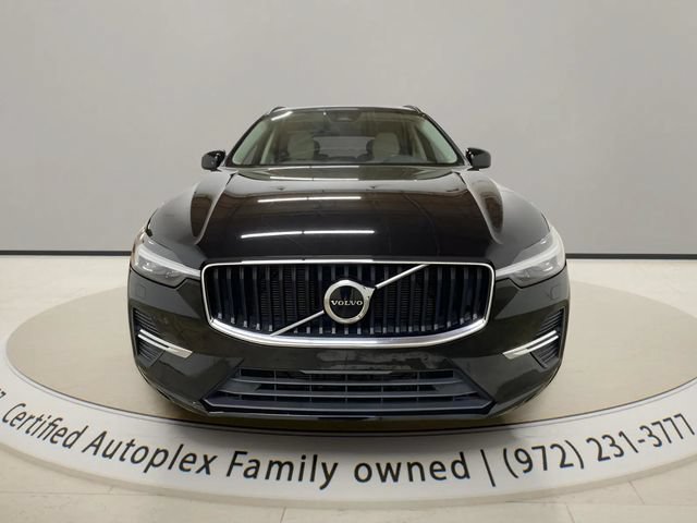 Used 2022 Volvo XC60 B5 Momentum w/ Climate Package AWD/4WD image 8