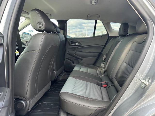 New 2026 Chevrolet Trax LT w/ Driver Confidence Package image 5