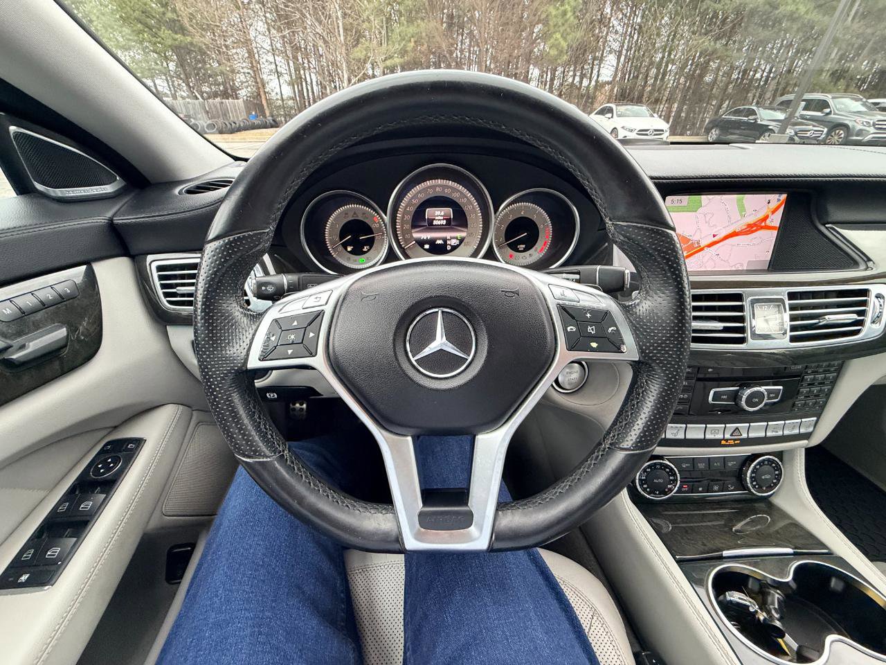 Used 2013 Mercedes-Benz CLS 550 image 17