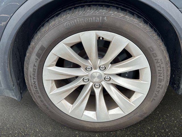 Used 2020 Tesla Model X Long Range AWD/4WD image 9