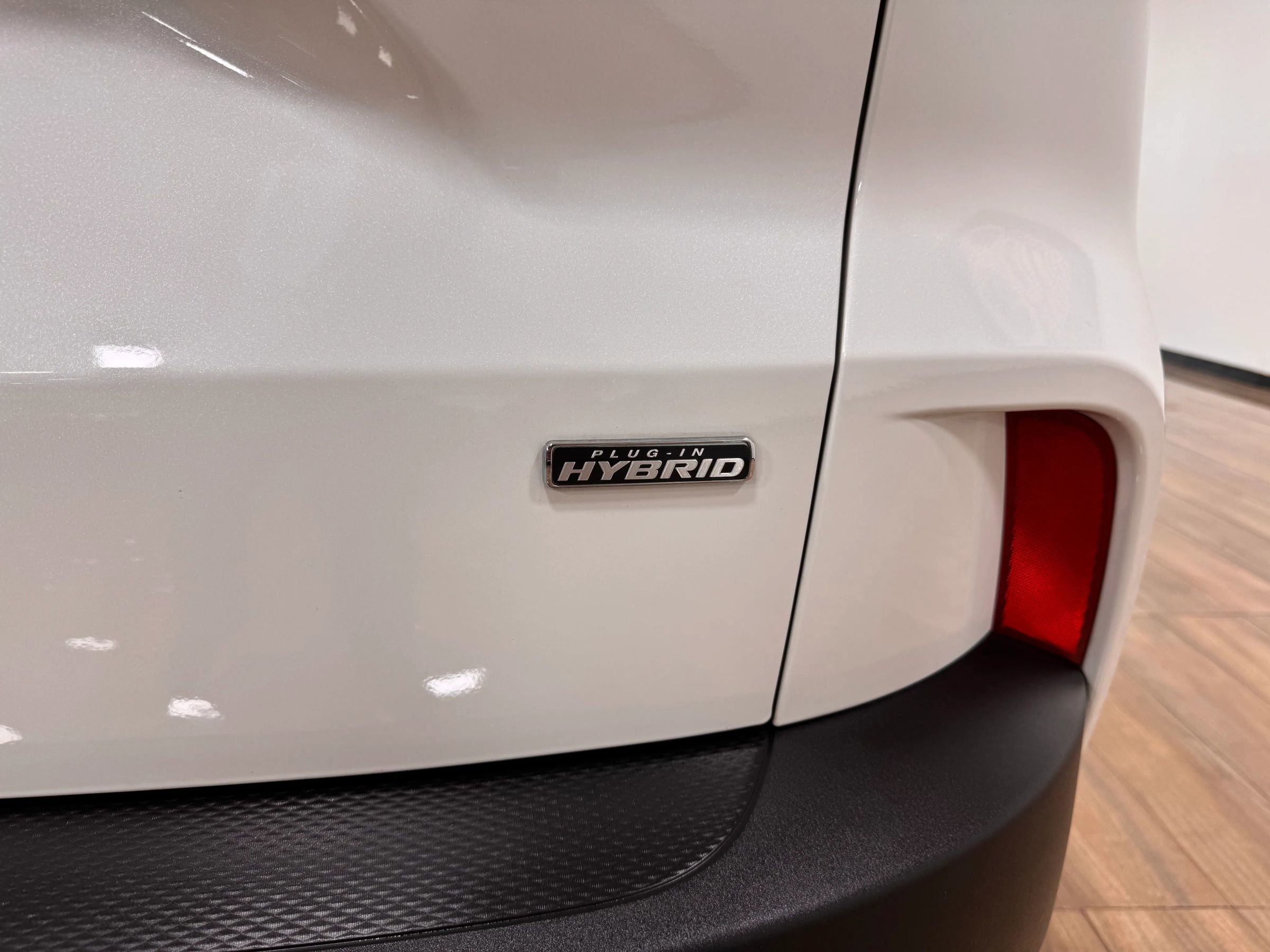 Used 2022 Ford Escape SE w/ Cold Weather Package image 7