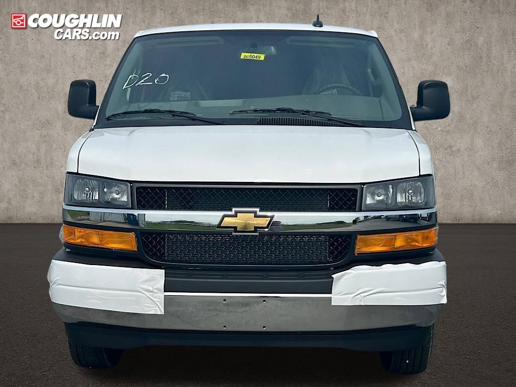 New 2025 Chevrolet Express 3500 Extended w/ Driver Convenience Package image 13