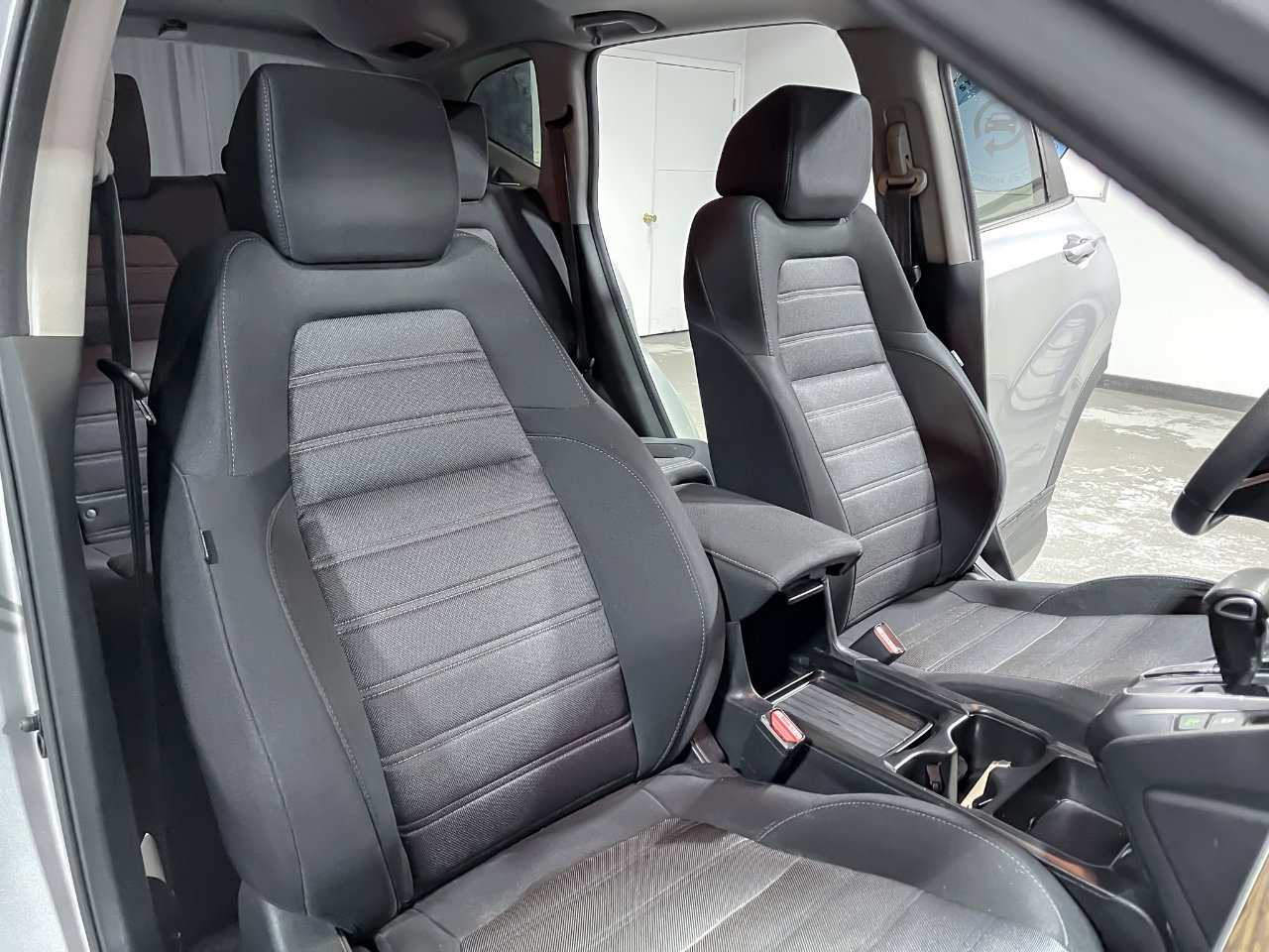 Used 2020 Honda CR-V EX image 16