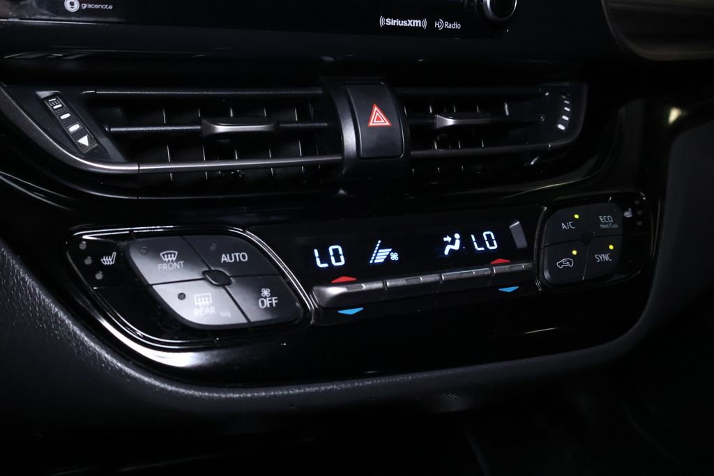 Used 2021 Toyota C-HR Limited image 31