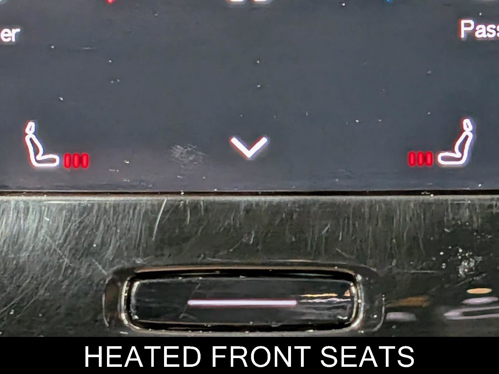 Used 2023 Volvo C40 Recharge Core image 27