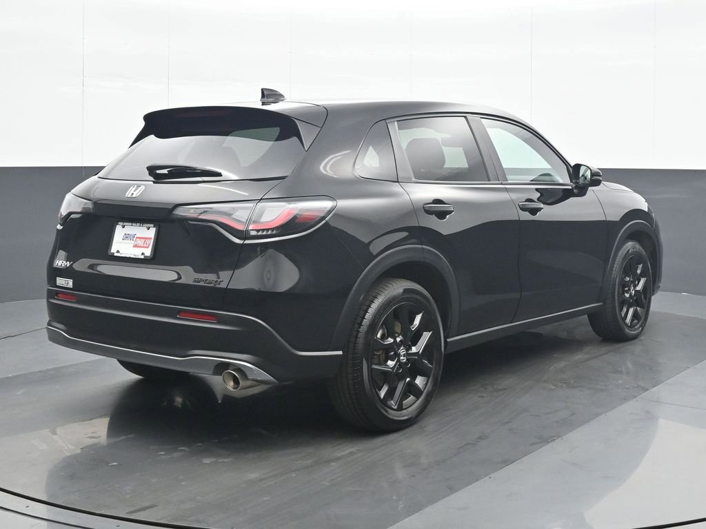 Used 2023 Honda HR-V Sport image 6