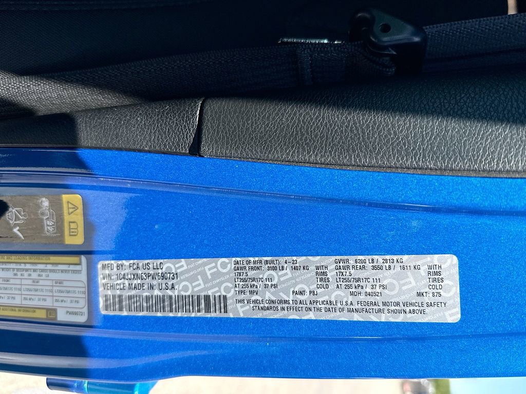 Used 2023 Jeep Wrangler Unlimited w/ Cold Weather Group image 36