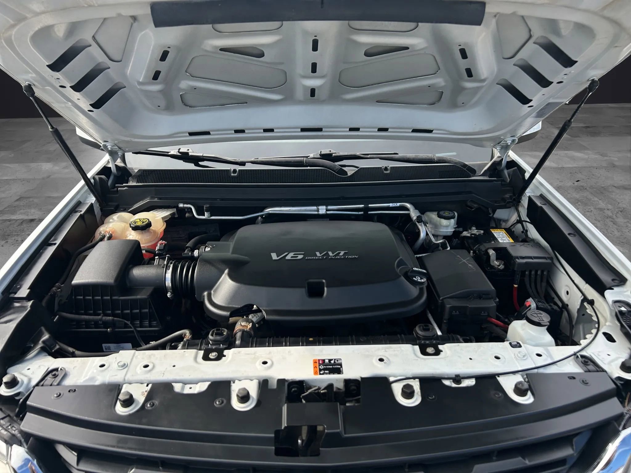 Used 2018 Chevrolet Colorado W/T image 22