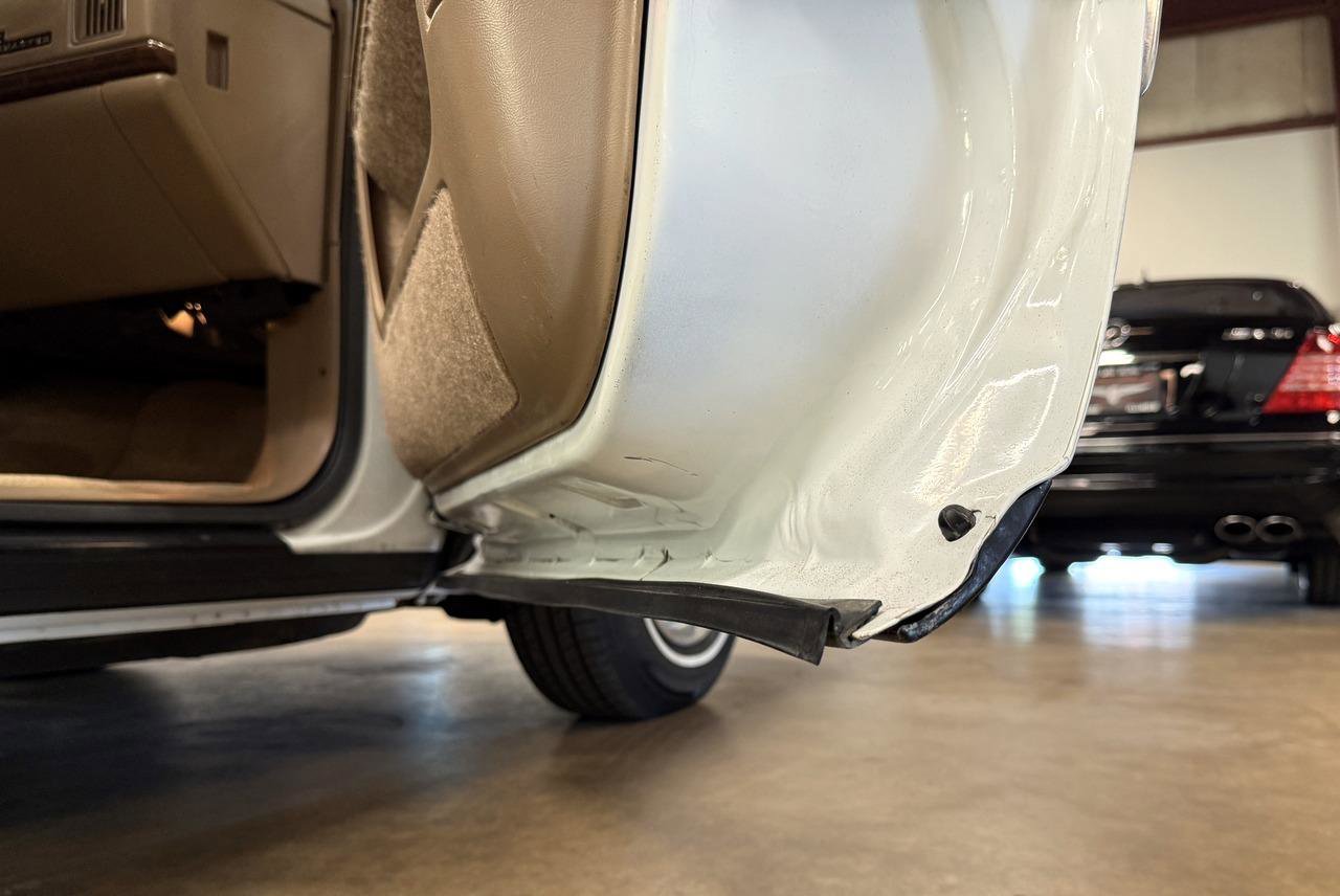 Used 1995 Buick Roadmaster Estate RWD image 75