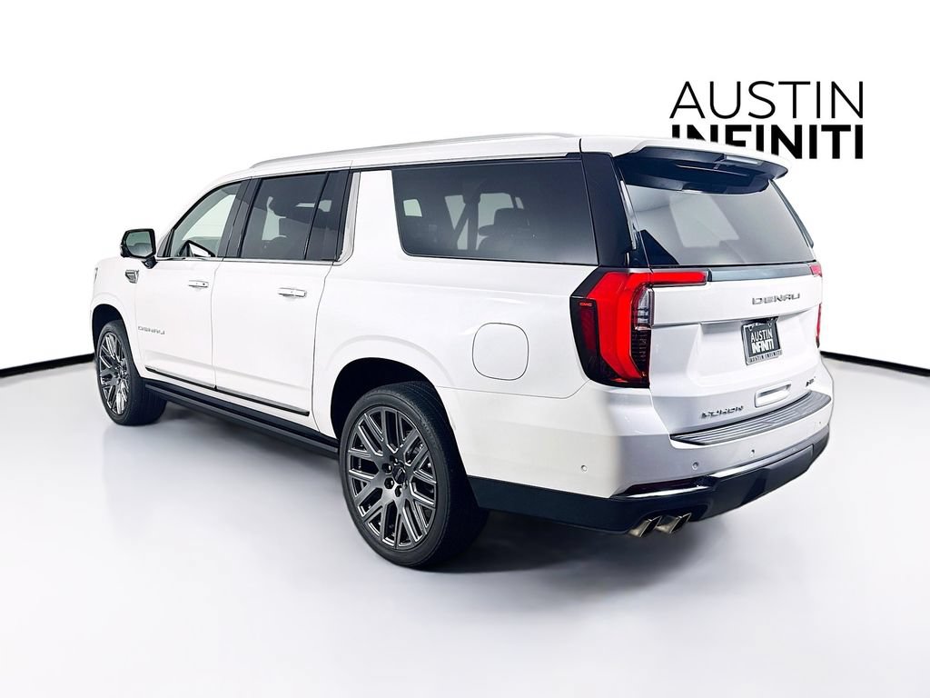 Used 2025 GMC Yukon XL Denali Ultimate w/ LPO, Floor Liner Package AWD/4WD image 5