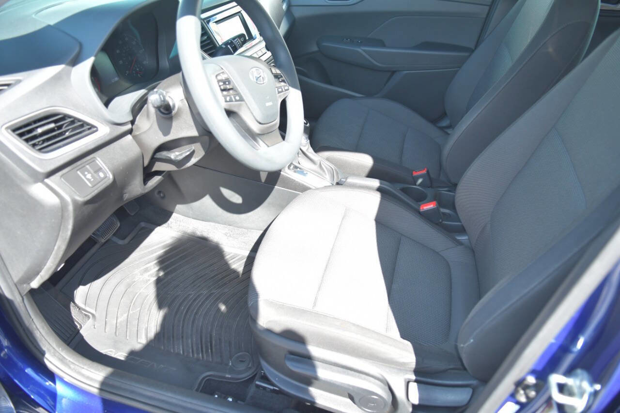 Used 2019 Hyundai Accent SE image 17