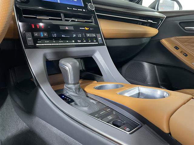 Certified 2022 Toyota Avalon Limited w/ Advanced Safety Package FWD image 19
