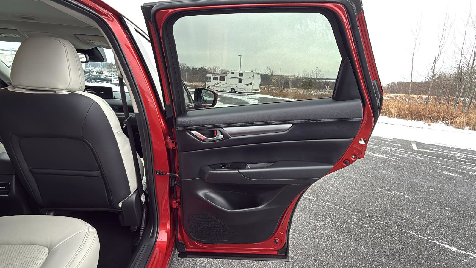 Used 2022 MAZDA CX-5 AWD 2.5 S w/ Preferred Package image 21